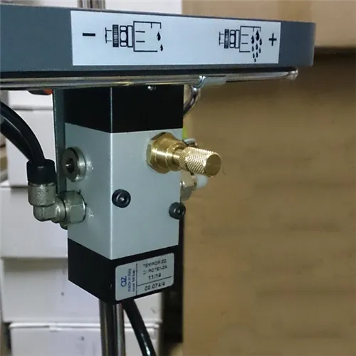 IGM 0165 Tlakový řízený dávkovač lepidla, nerezový, 12 kg