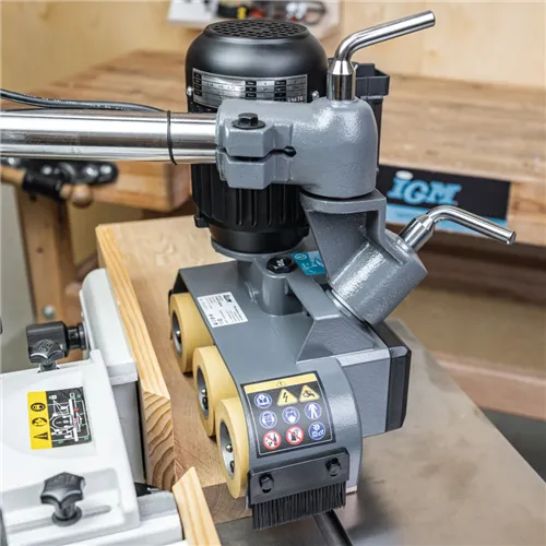 IGM AF32 Podavač materiálu 230V