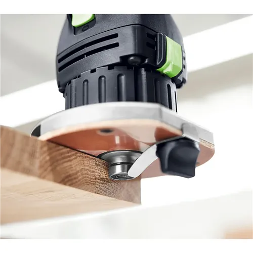 Festool Hranová frézka OFK 500 Q-Plus R3