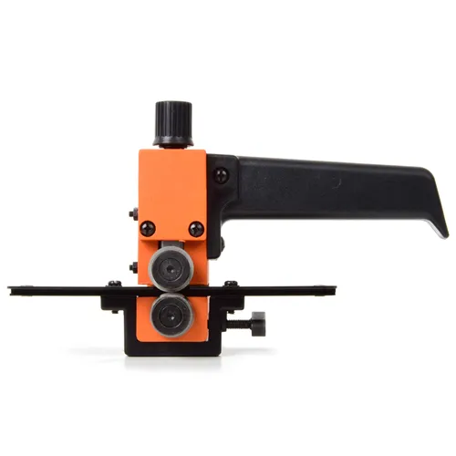 CMT DET-003 Řezačka na lamináty a dýhy