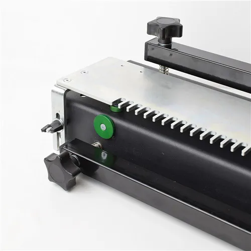 IGM FD3350 Přídavná šablona 6,3mm minirybinový polokrytý spoj