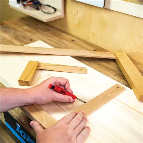 IGM Dřevěný úhelník 90° - 350x200x20mm