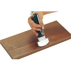 Tryska pro lepení lamelových spojů