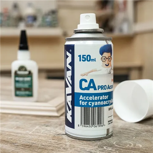 Aktivátor CA, 200 ml, spray