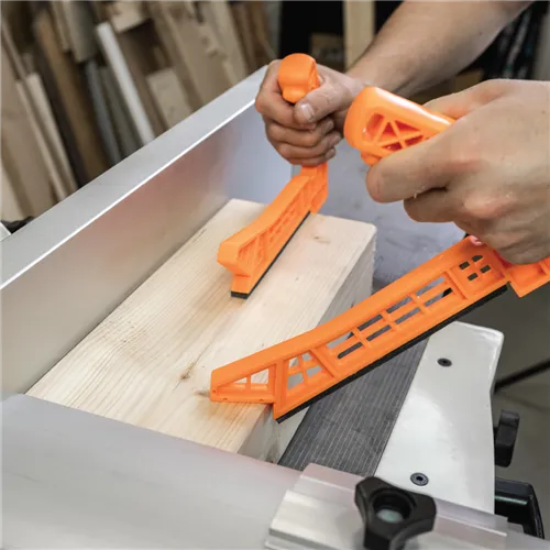 IGM PM24 Protiskluzový podavač materiálu, 2ks