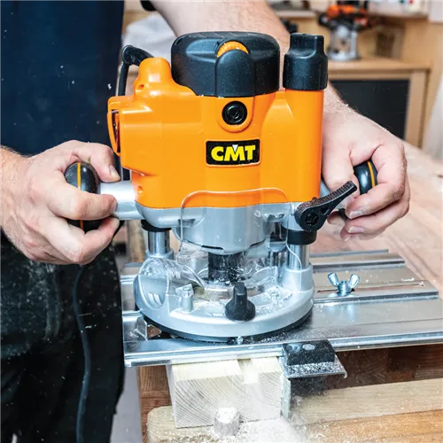 CMT 8E Horní frézka 1000 W, kleština 8 a 12mm (Použito)