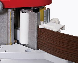 Skvělý systém vstupního vedení pásky