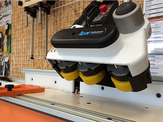 Podavač materiálu M3M