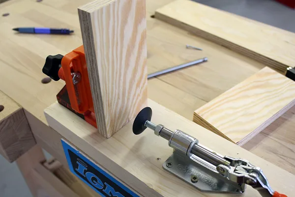 spojování - slepý šroubovaný spoj - nastavení hloubky