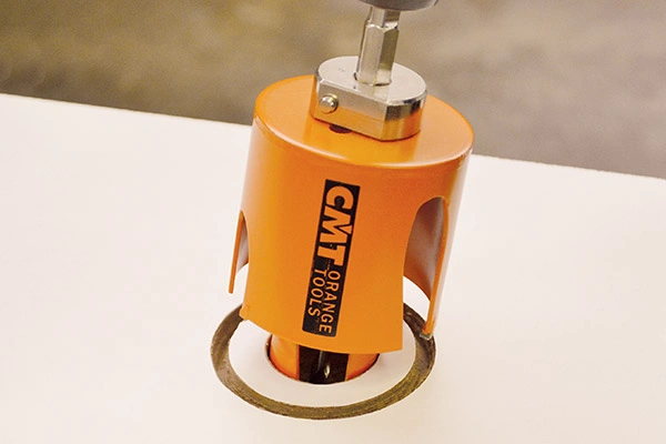 Korunkové vrtáky CMT | Vykružovány pro profíky